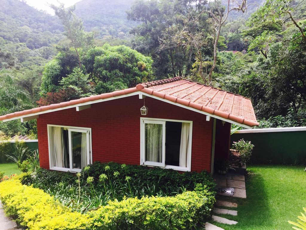 Su Paradise Villa Chales E Suites Correas Exterior foto